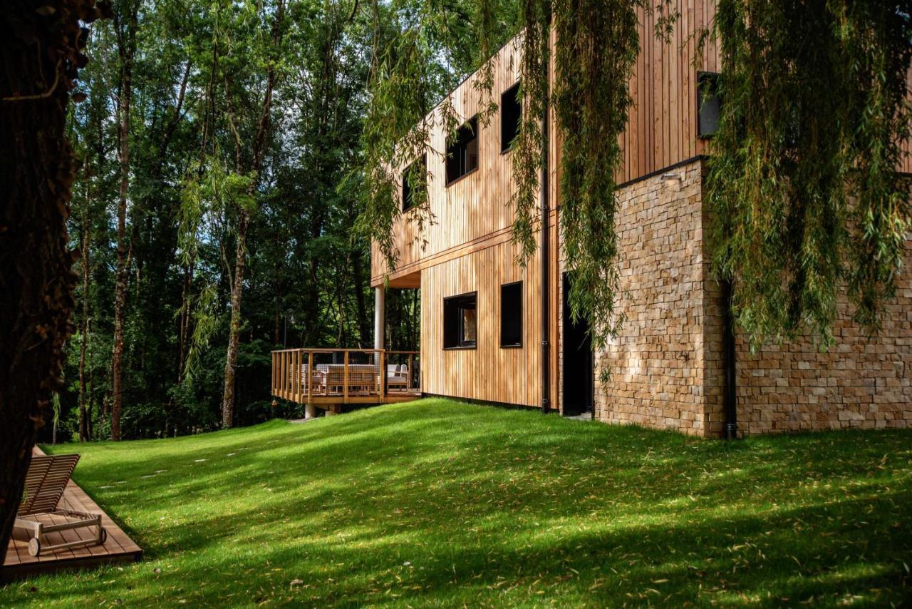 Bed and Breakfast Dans Les Arbres Lanta Exteriér fotografie